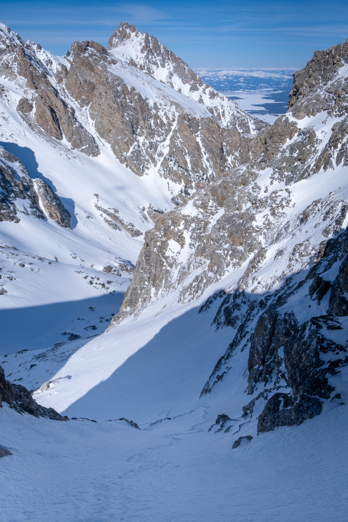 50 Degrees in The Overlooked Couloir – Nez Perce, GTNP, WY (03.19.23)